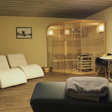Pension Inspirace A Wellness Self Check-In Kolín Exteriör bild