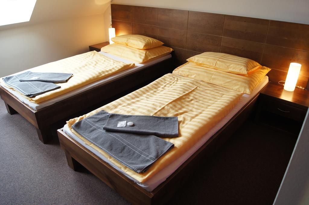 Pension Inspirace A Wellness Self Check-In Kolín Rum bild