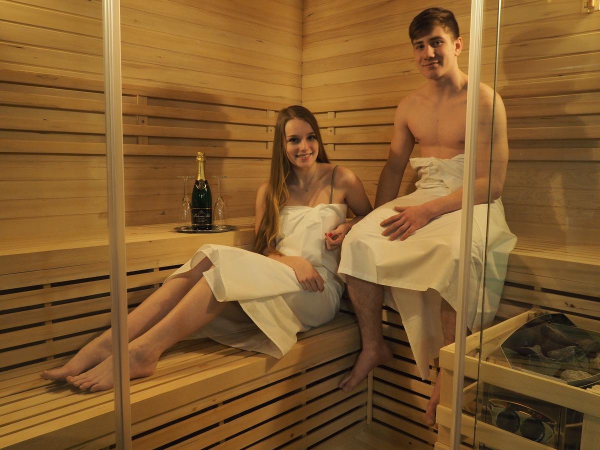 Pension Inspirace A Wellness Self Check-In Kolín Exteriör bild
